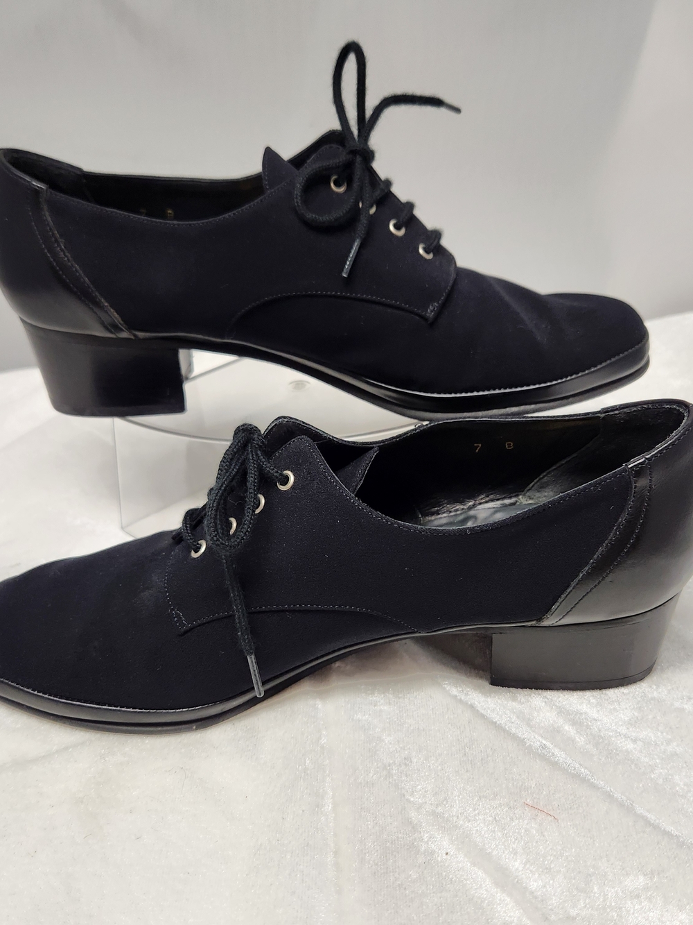 Rangoni Black Suede Lace-Up Derby Heels